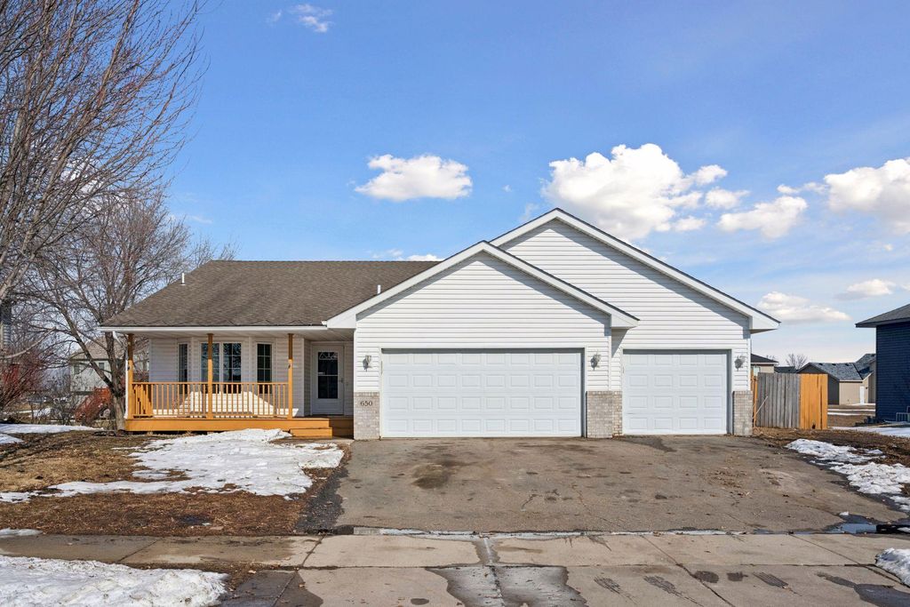 Photo of 650 Juliet Avenue, Clearwater, MN 55320 (MLS # 7040052)