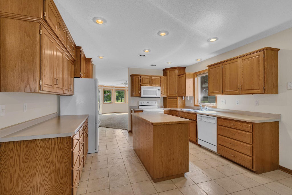 Photo of 430 41st Avenue S, Saint Cloud, MN 56301 (MLS # 7136818)