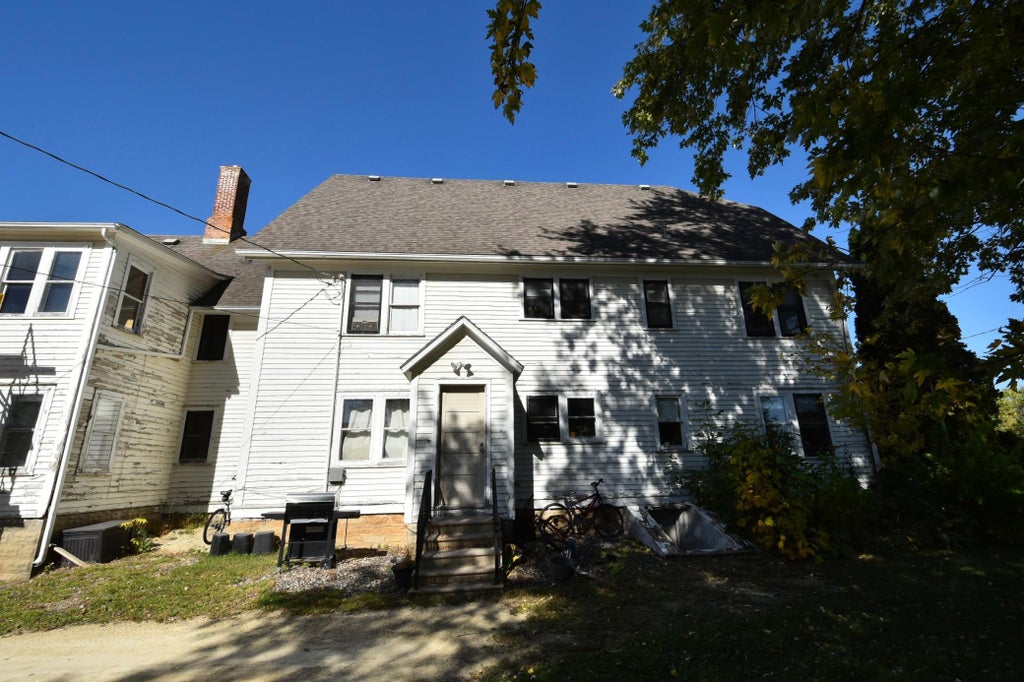 Photo of 417 W 2nd Street, Zumbrota, MN 55992 (MLS # 7159120)