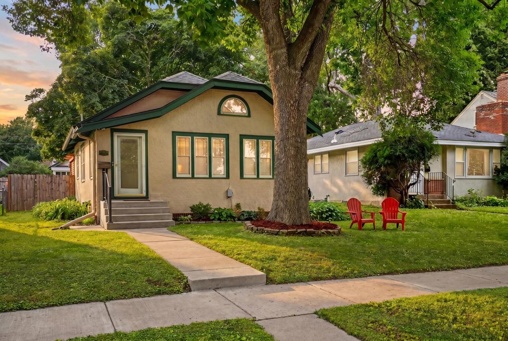 Photo of 5316 12th Avenue S, Minneapolis, MN 55417 (MLS # 7081104)