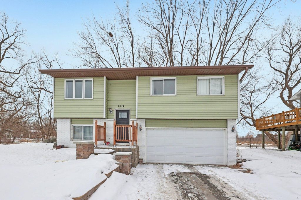 Photo of 1014 10th Avenue SW, Forest Lake, MN 55025 (MLS # 7012891)