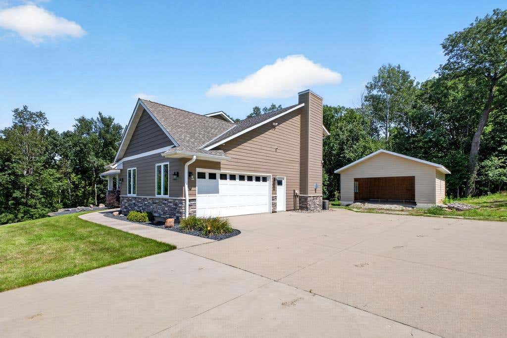 Photo of 61658 257th Avenue, Mantorville, MN 55955 (MLS # 7127100)