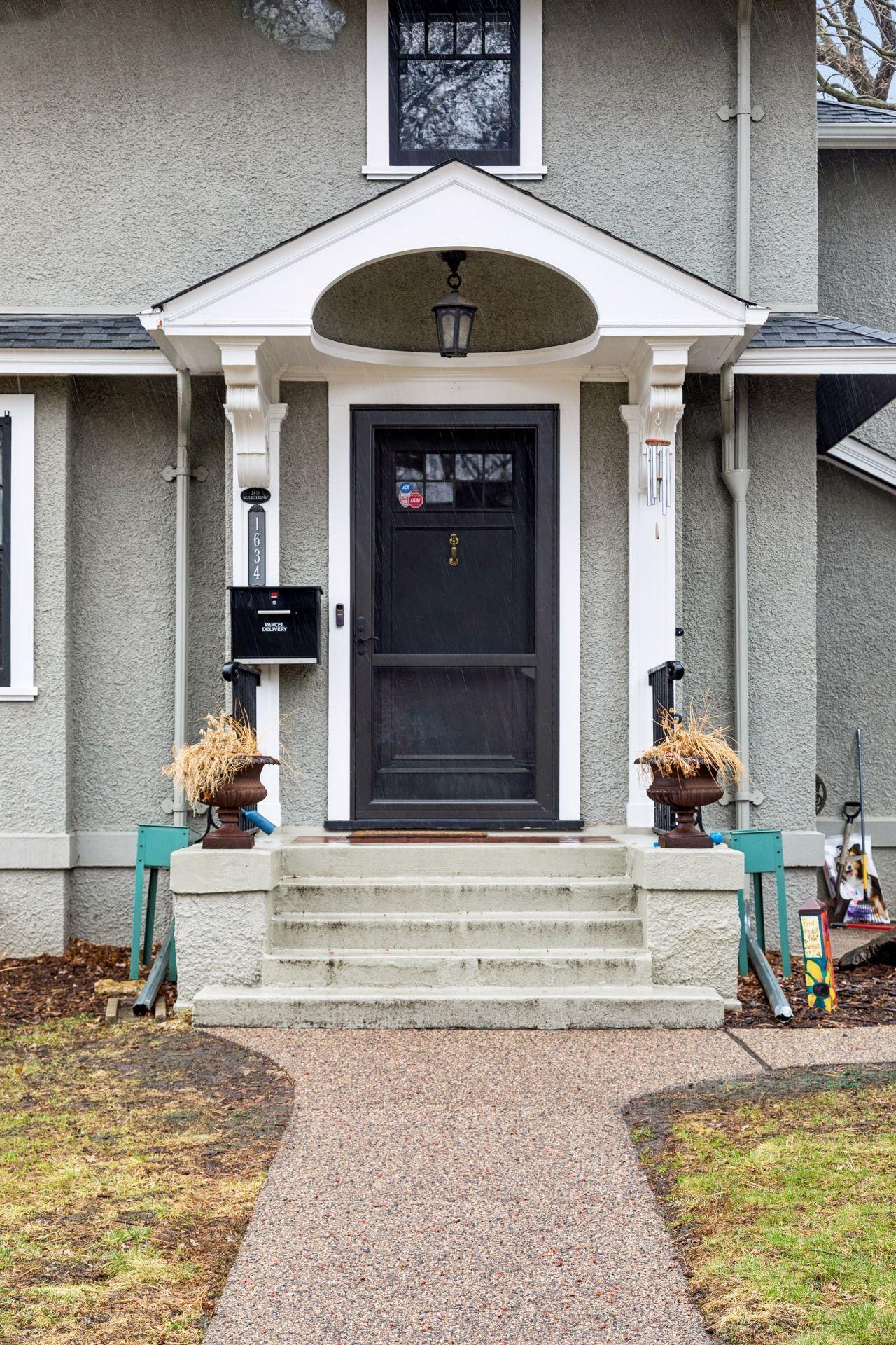 1634 Portland Avenue