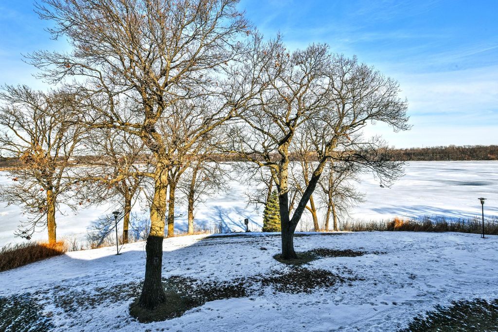 Photo of 808 Lake Chapeau Drive #205, Albert Lea, MN 56007 (MLS # 6825392)