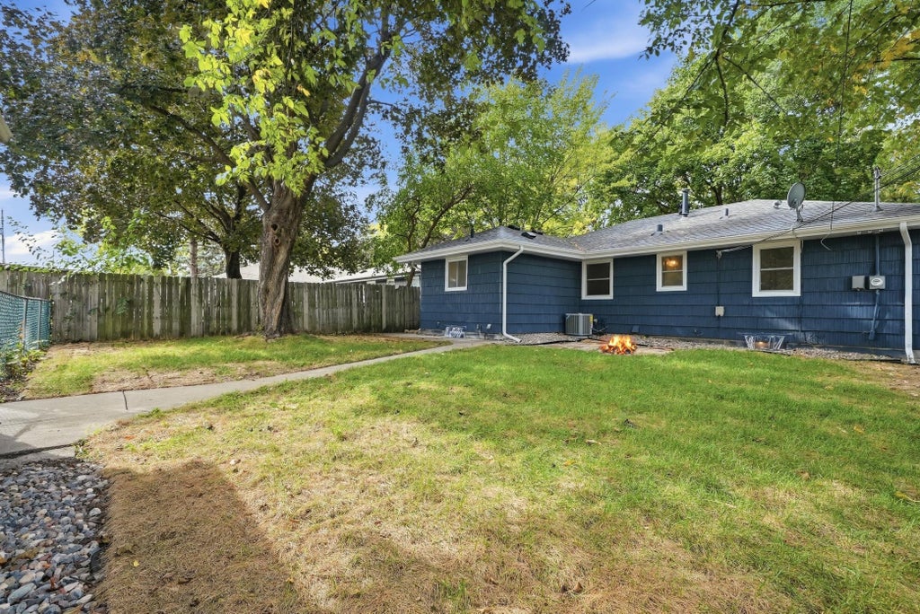 Photo of 5130 Queen Avenue N, Minneapolis, MN 55430 (MLS # 7137110)