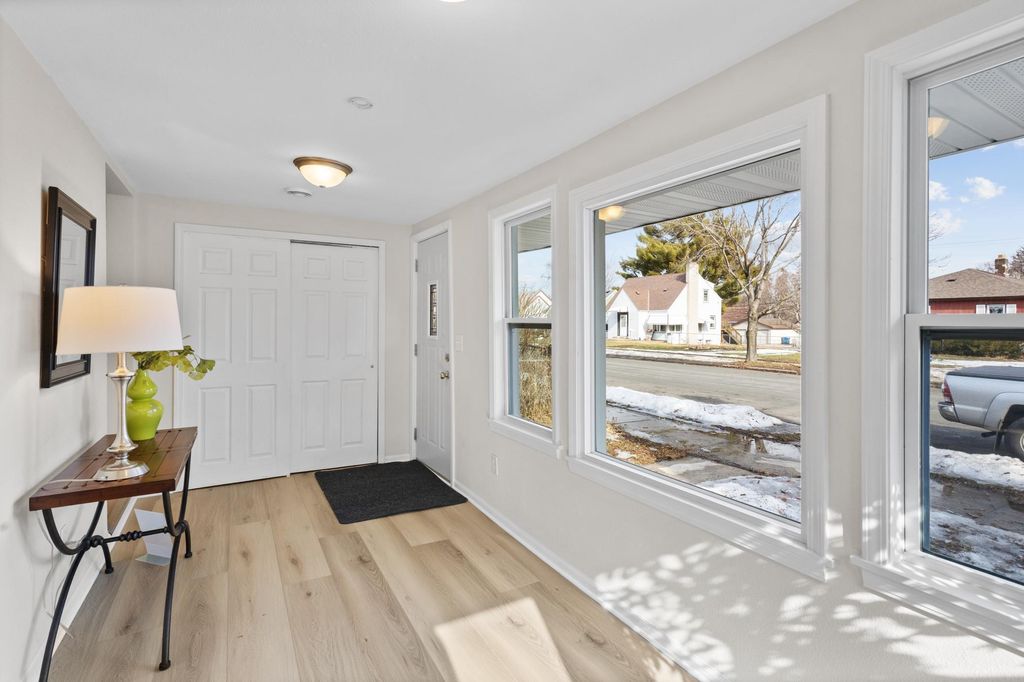 Photo of 346 11th Avenue S, South Saint Paul, MN 55075 (MLS # 7022105)