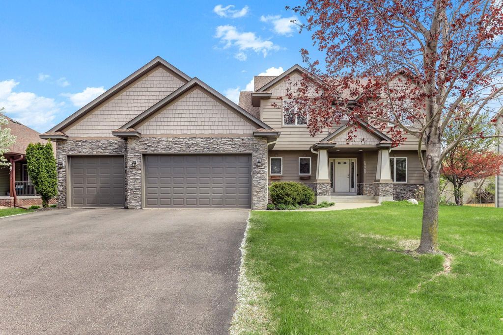 Photo of 10360 Quail Avenue N, Brooklyn Park, MN 55443 (MLS # 7071387)