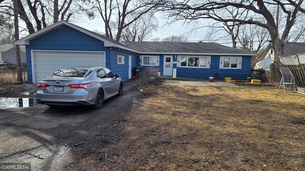 Photo of 5011 Vera Cruz Avenue N, Crystal, MN 55429 (MLS # 7040460)