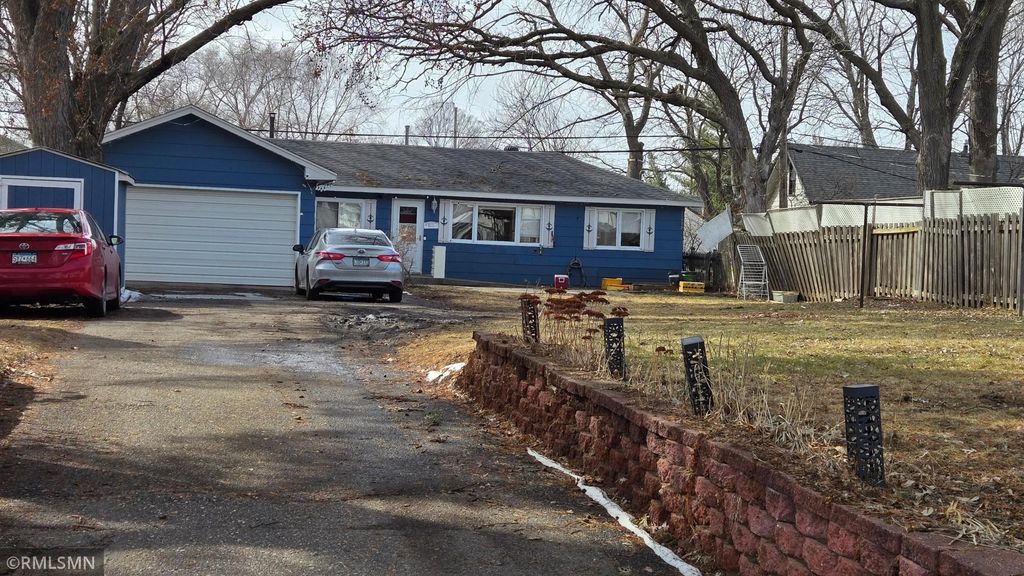 Photo of 5011 Vera Cruz Avenue N, Crystal, MN 55429 (MLS # 7040460)