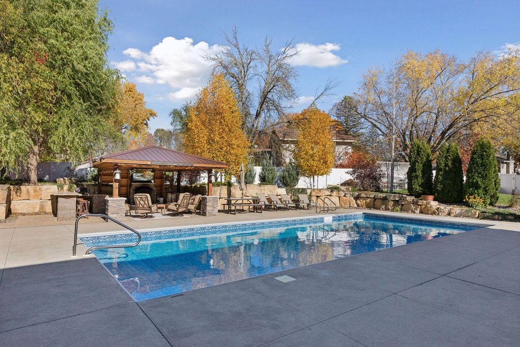 Photo of 5811 130th Street Court, Apple Valley, MN 55124 (MLS # 6812822)