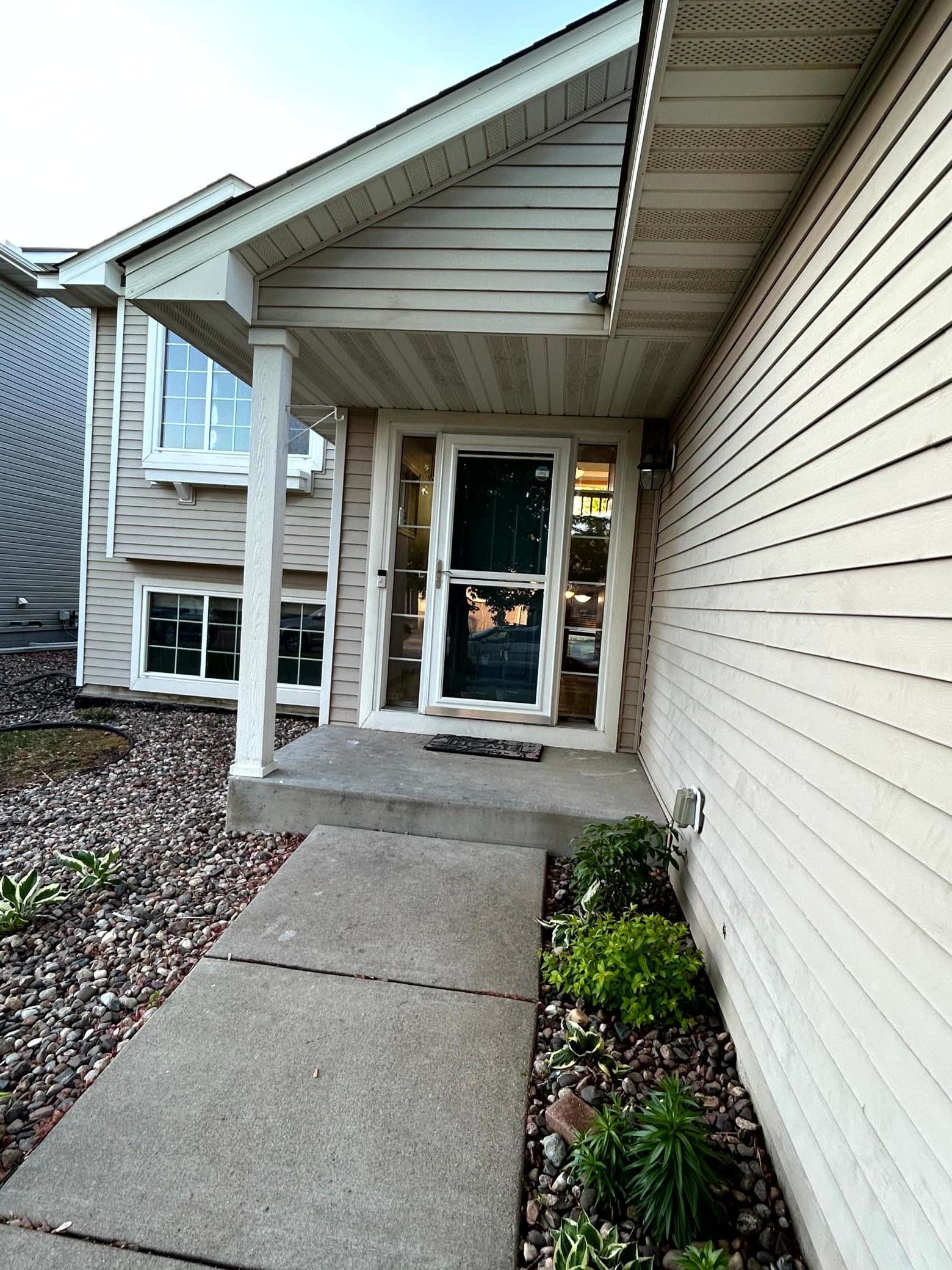 14536 Blackberry Way