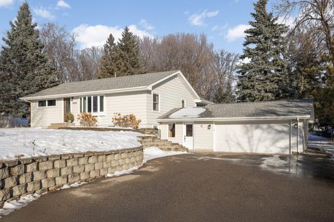5339 Manitou Road Excelsior MN 55331