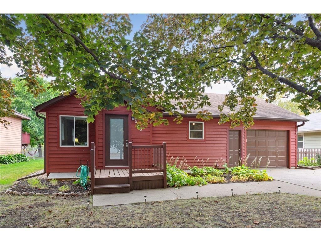 Photo of 520 Barrett Street S, Winsted, MN 55395 (MLS # 7006046)