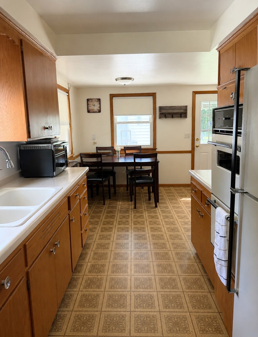 Photo of 8245 Del Drive N, New Hope, MN 55428 (MLS # 7092722)