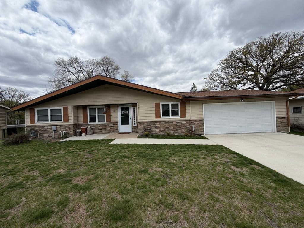 Photo of 1821 Brookside Circle, Albert Lea, MN 56007 (MLS # 7070719)