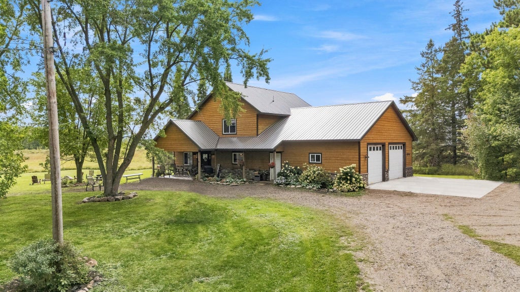Photo of 3331 Sunset Street, Hinckley, MN 55037 (MLS # 7141740)