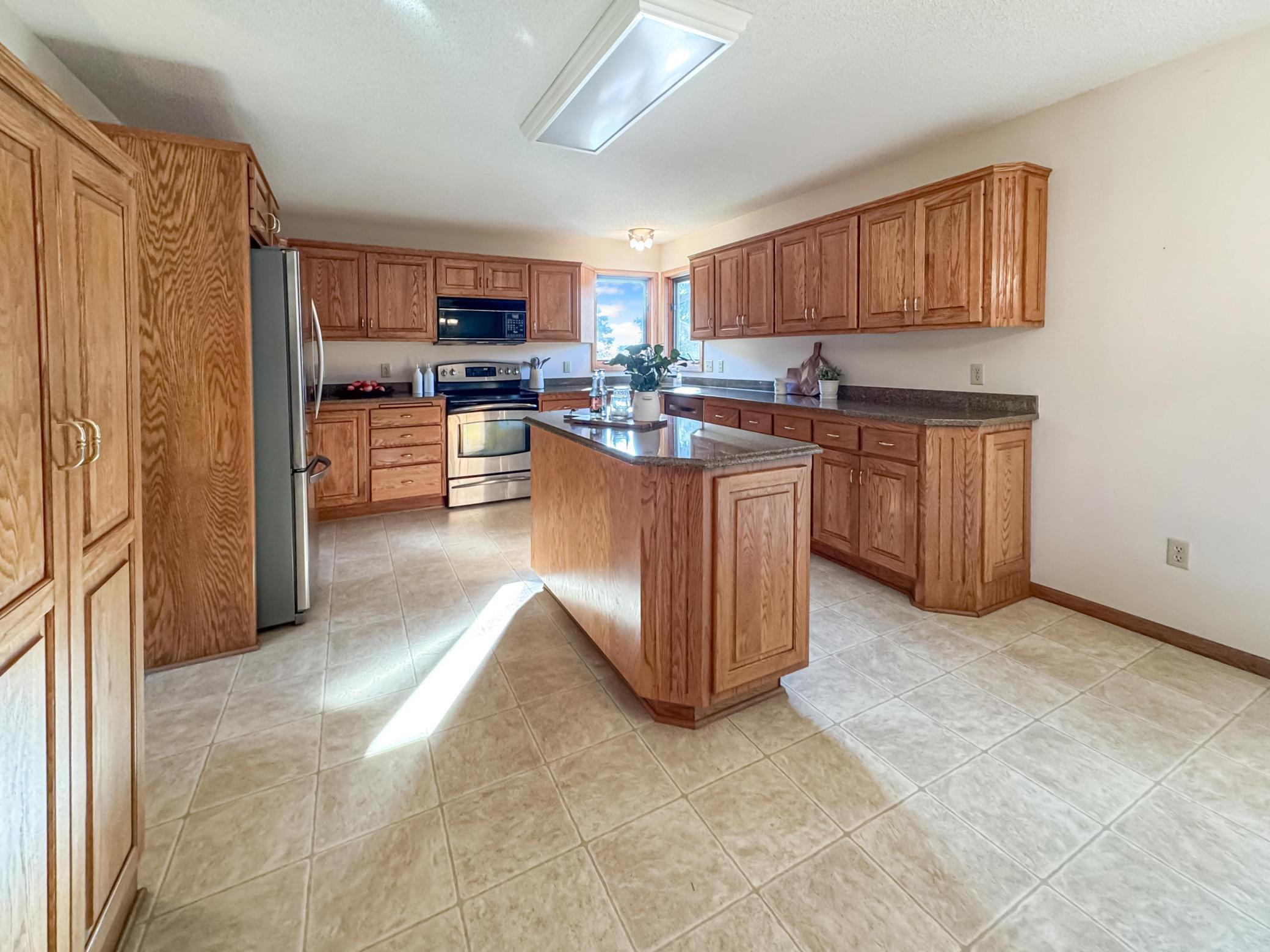 78 Dunbar Way