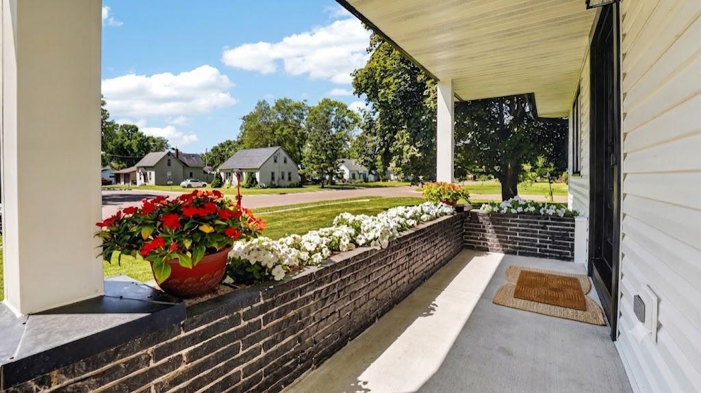 Photo of 285 W 1st Street, Rush City, MN 55069 (MLS # 7135157)