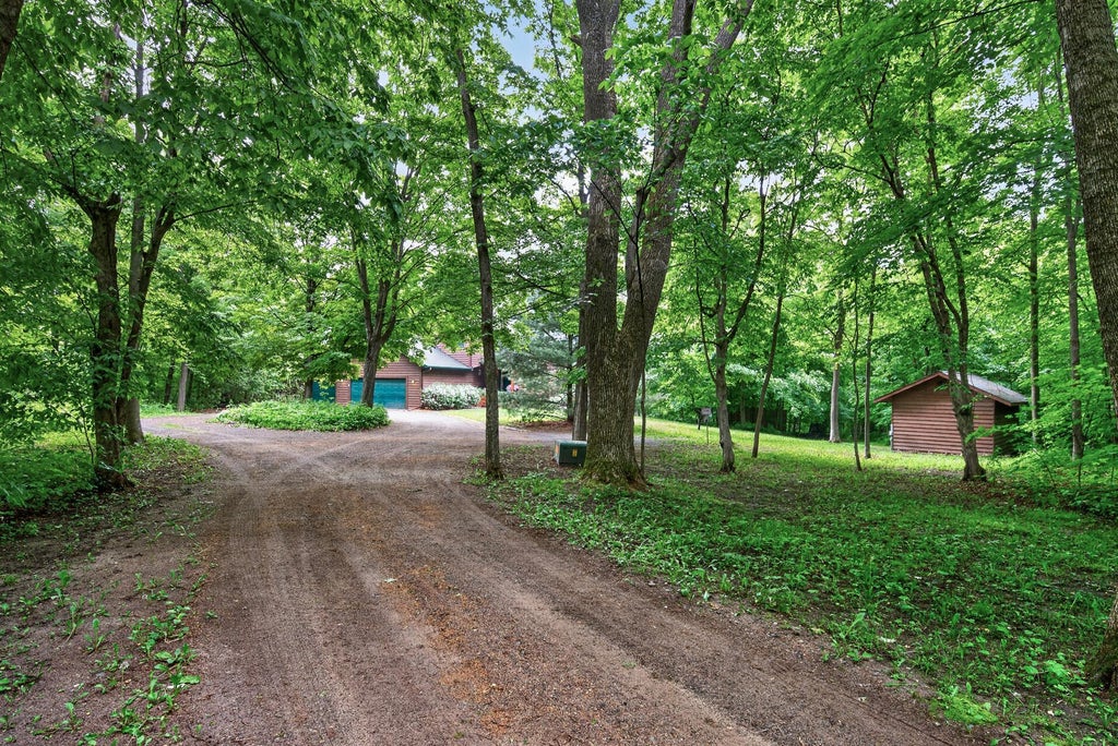 Photo of 27421 Quinlan Avenue, Lindstrom, MN 55045 (MLS # 7085342)
