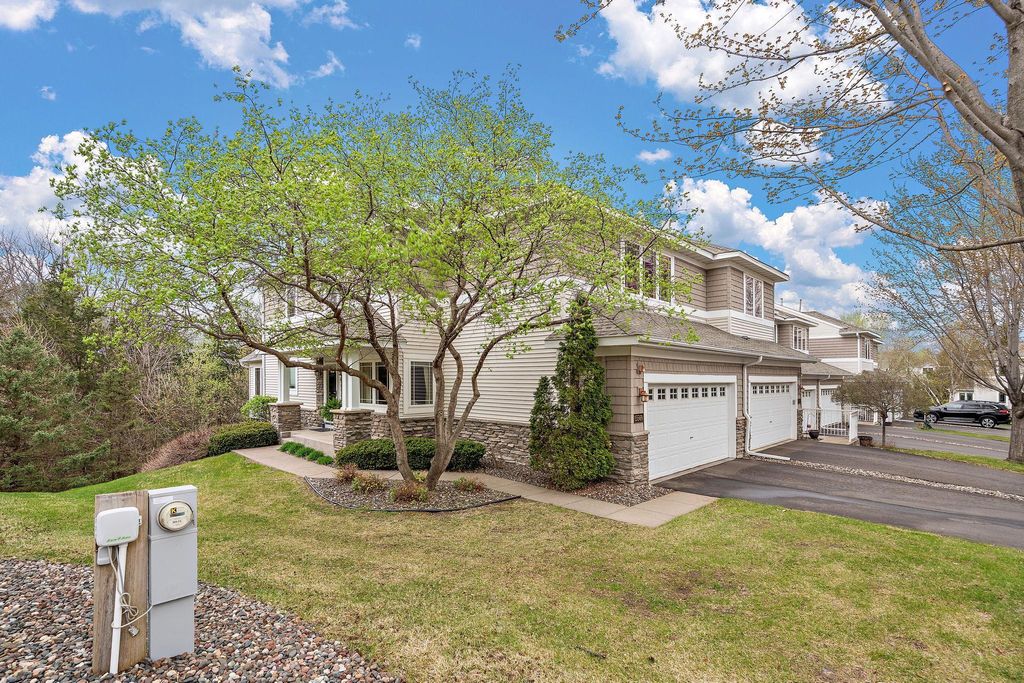 Photo of 15569 Lilac Drive, Eden Prairie, MN 55347 (MLS # 7060682)