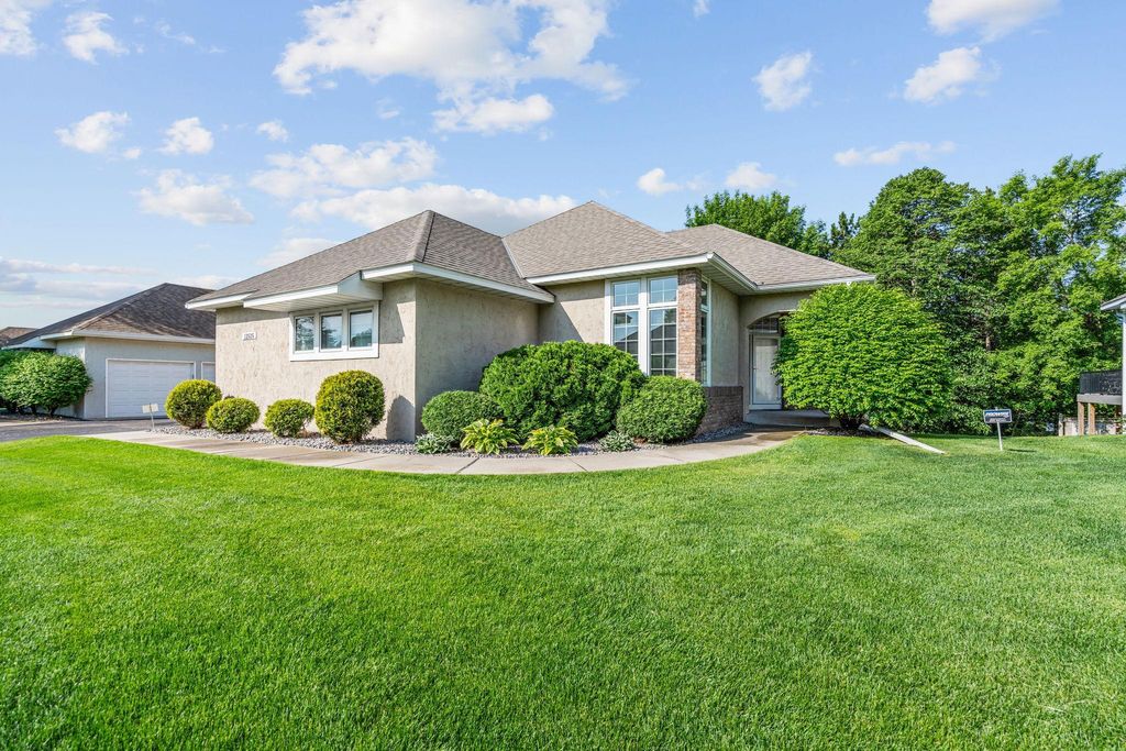 Photo of 12525 42nd Avenue N, Plymouth, MN 55441 (MLS # 7083714)