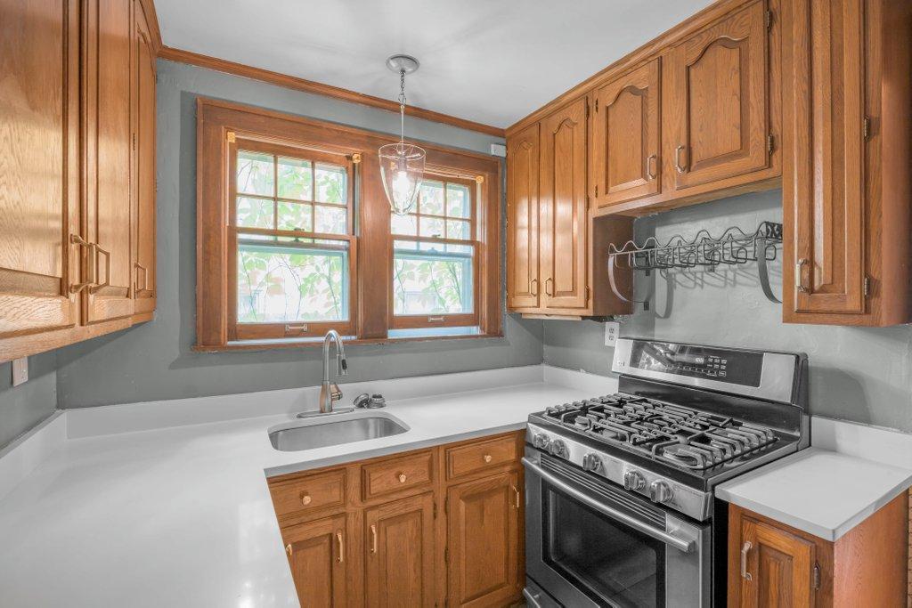 Photo of 2657 Zenith Avenue N, Robbinsdale, MN 55422 (MLS # 7042240)