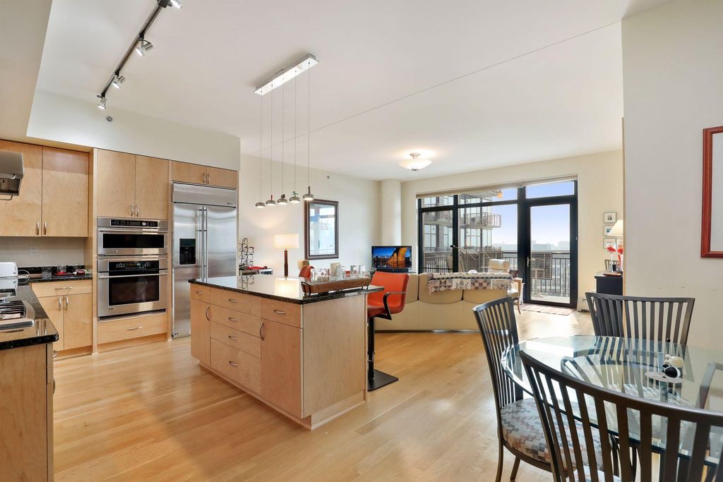 Photo of 1120 S 2nd Street #1009, Minneapolis, MN 55415 (MLS # 7029314)