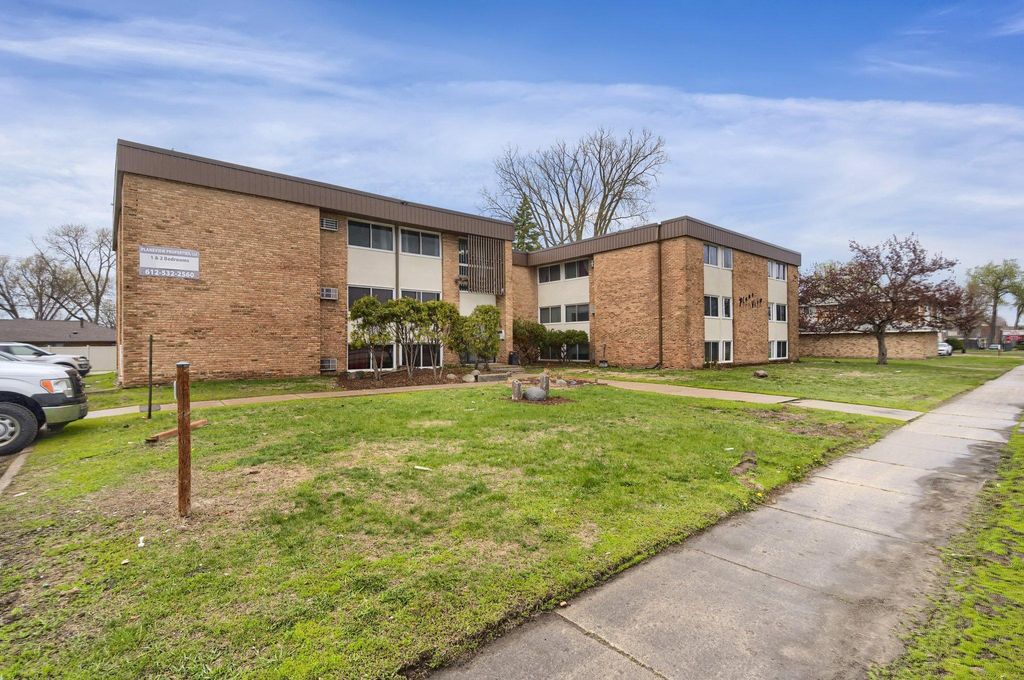 Photo of 7444 Cedar Avenue S, Richfield, MN 55423 (MLS # 7007394)