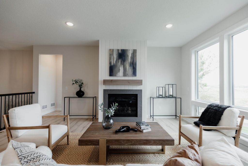 Photo of 10377 Shadyview Lane N, Maple Grove, MN 55311 (MLS # 7071295)