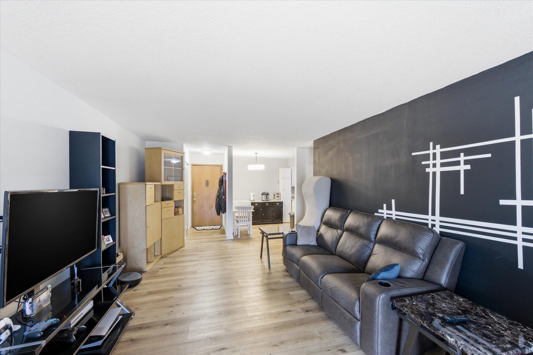 2720 Dale Street N C114