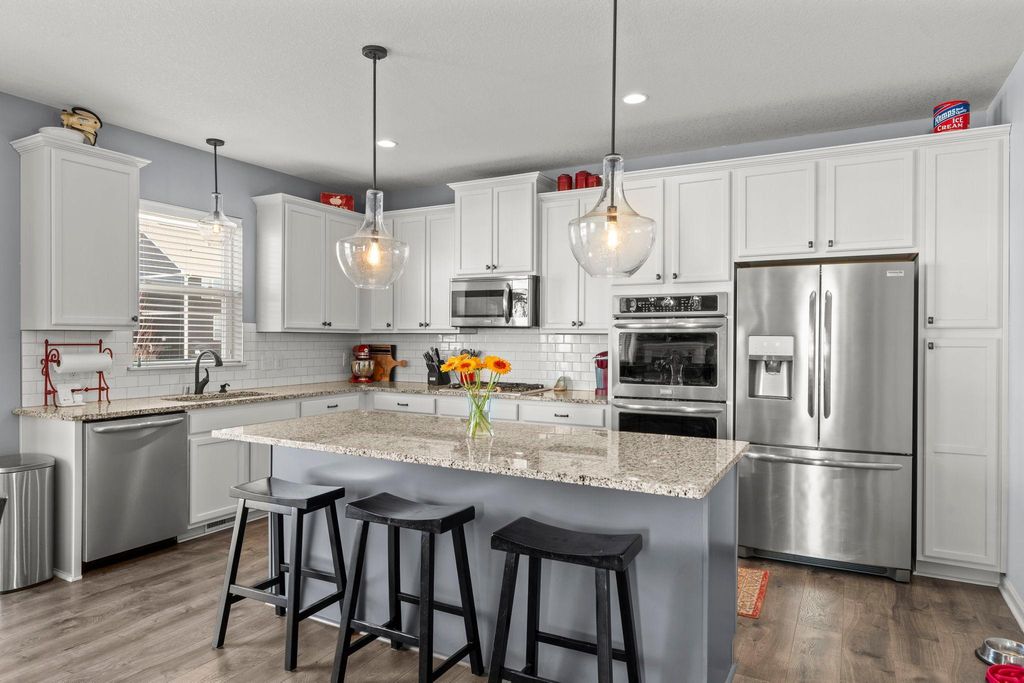 Photo of 15142 Ely Path, Apple Valley, MN 55124 (MLS # 7050766)