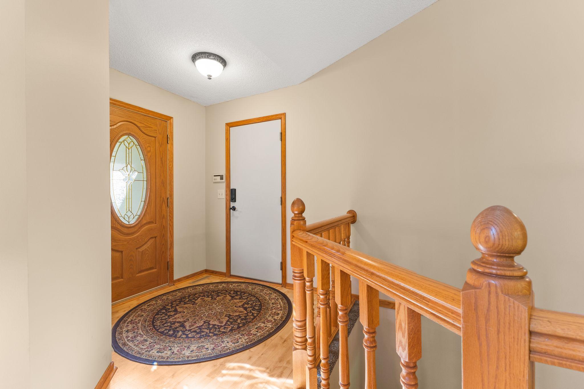 233 Woodridge Lane