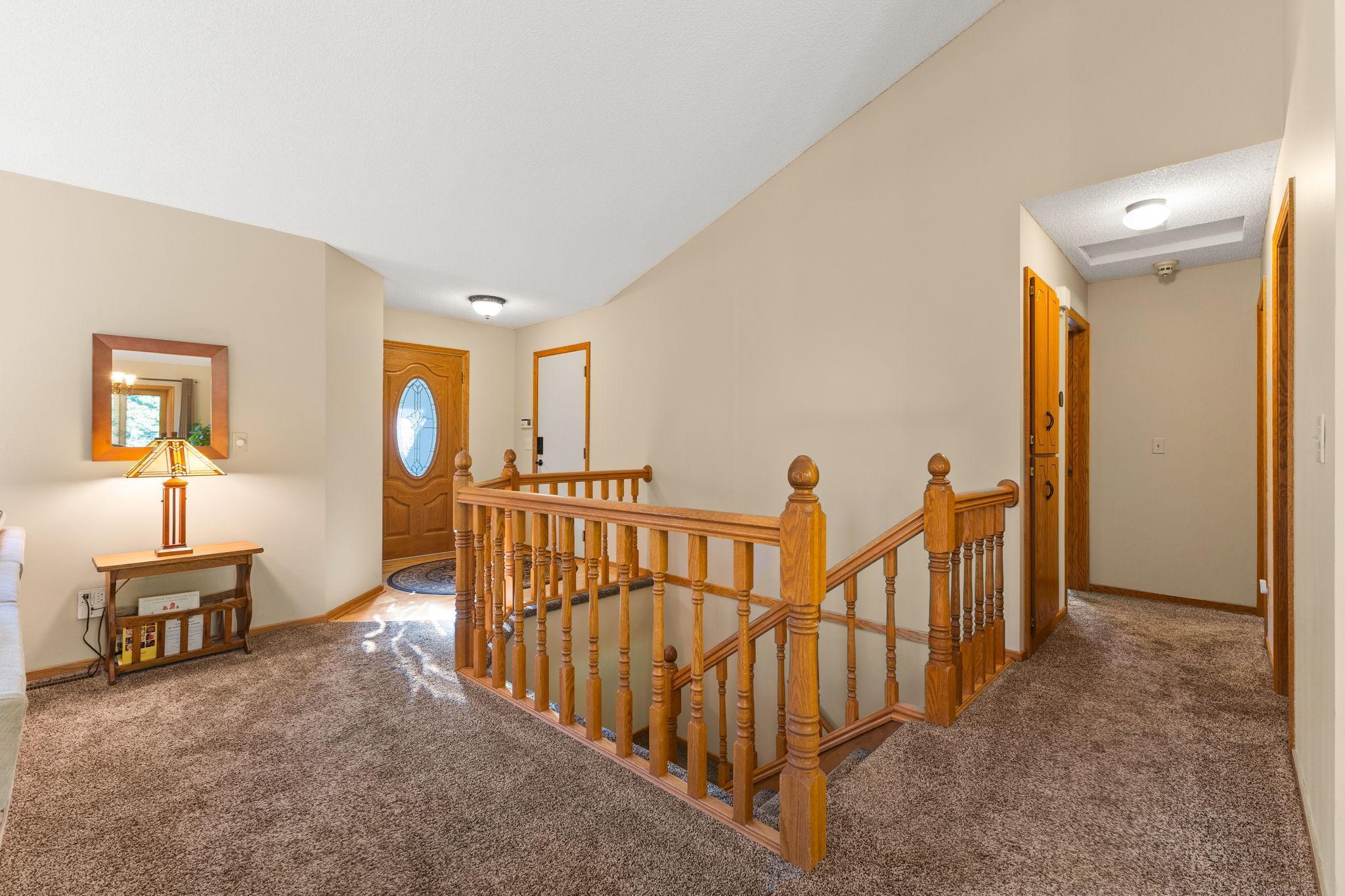 233 Woodridge Lane