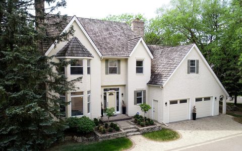 18740 11th Avenue N Plymouth MN 55447