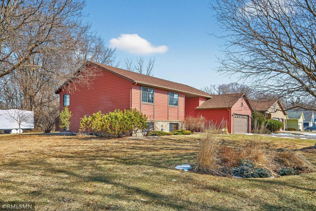 Photo of 1481 Sextant Avenue E, Maplewood, MN 55109 (MLS # 7030036)