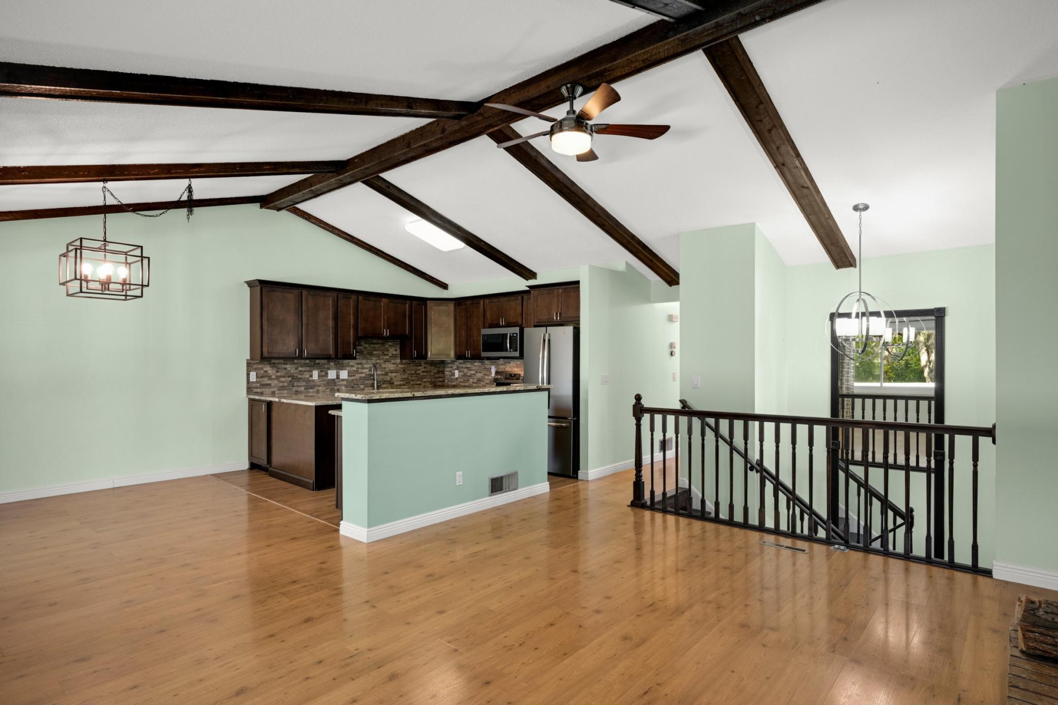 6710 Buckingham Bay