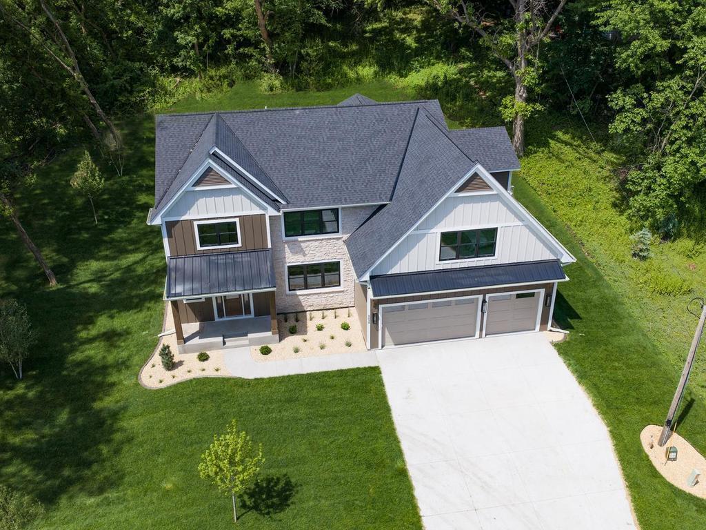 5034 Sparrow Road