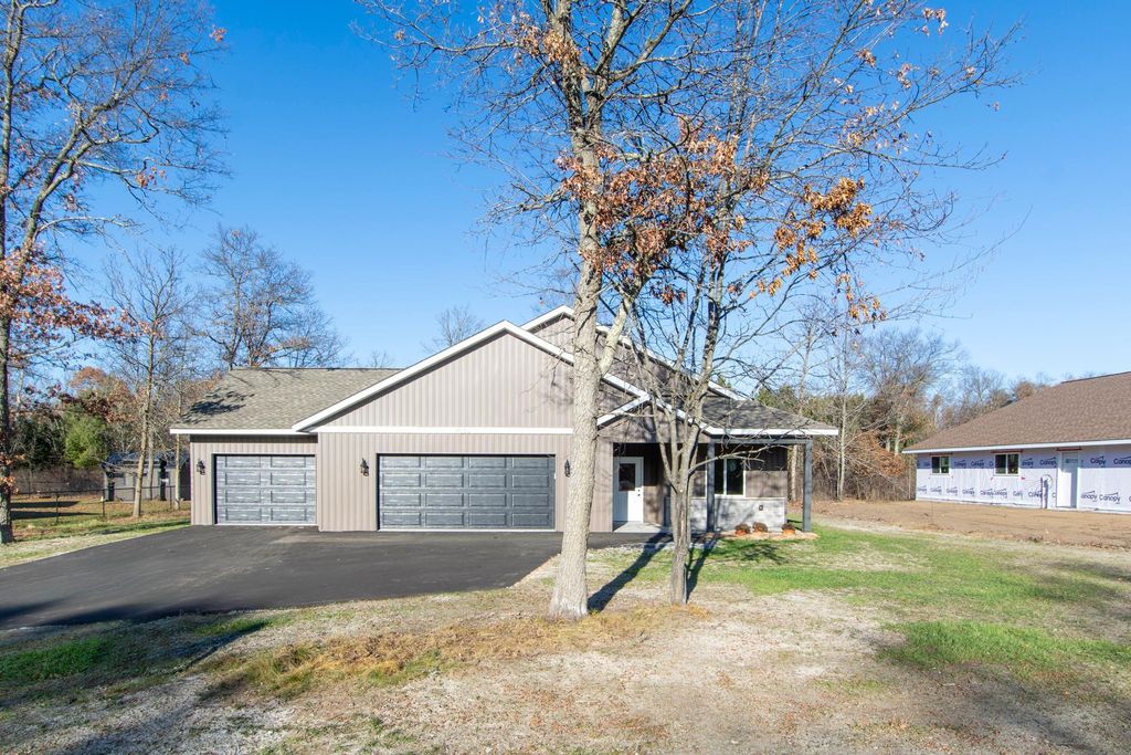 Photo of 4680 Cedar Scenic Road, Baxter, MN 56425 (MLS # 6820378)