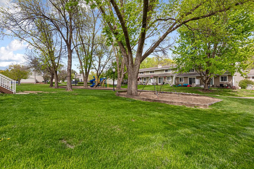 Photo of 3320 River Bluff Drive #83, Eagan, MN 55121 (MLS # 7071512)