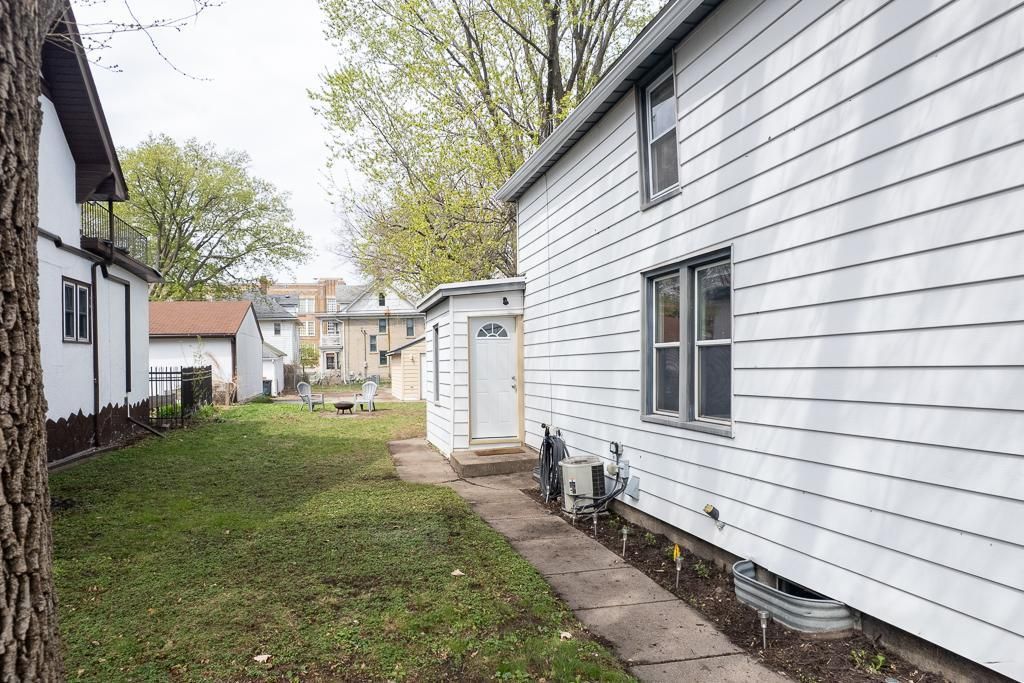 Photo of 1124 5th Street NE, Minneapolis, MN 55413 (MLS # 7063174)