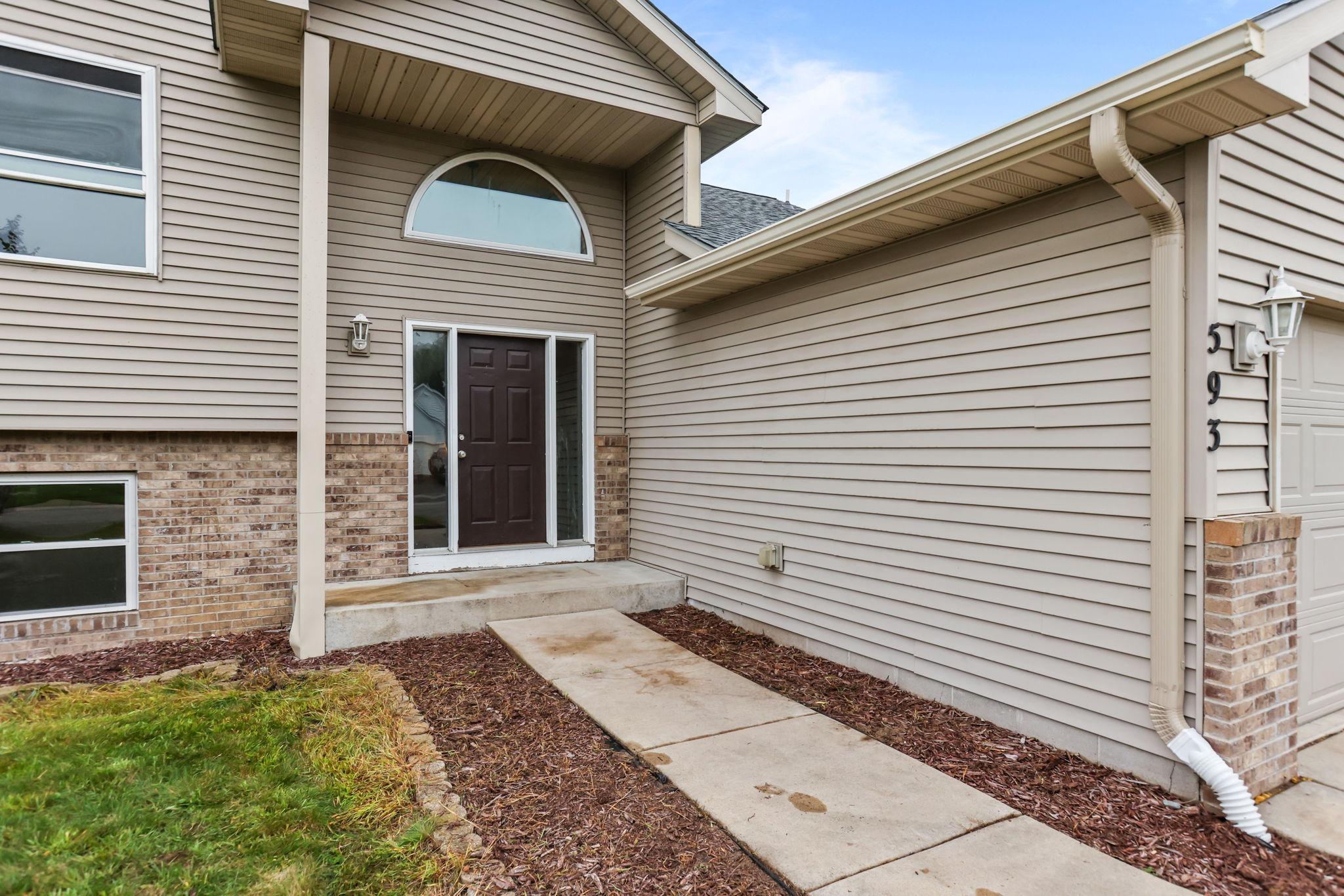 593 Forest Road