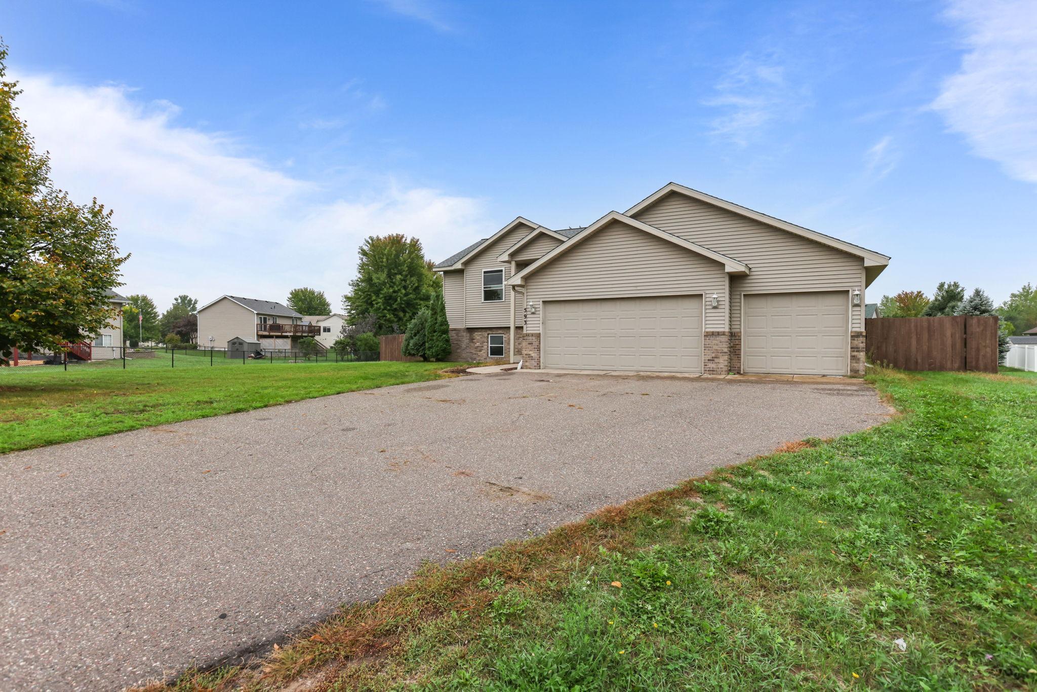 593 Forest Road