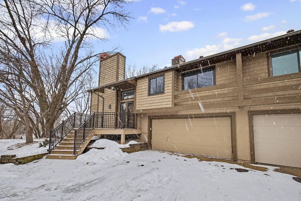 Photo of 11557 Carriage Court, Eden Prairie, MN 55344 (MLS # 6823173)