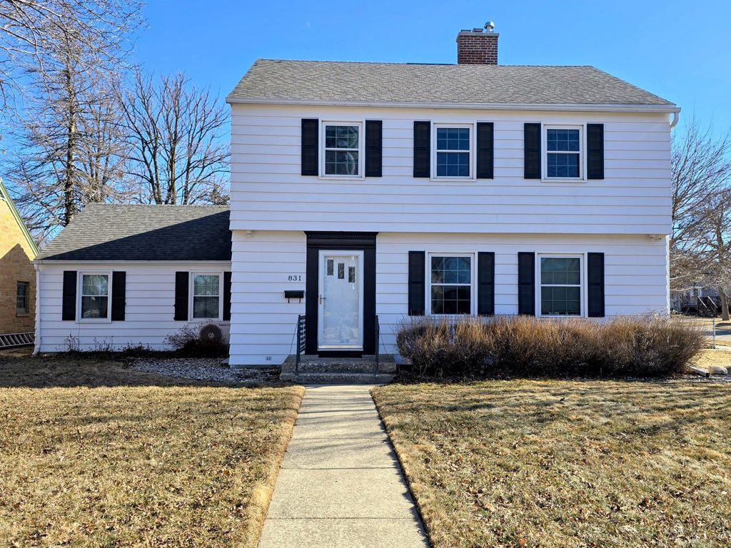 Photo of 831 4th Avenue SW, Pipestone, MN 56164 (MLS # 7027672)