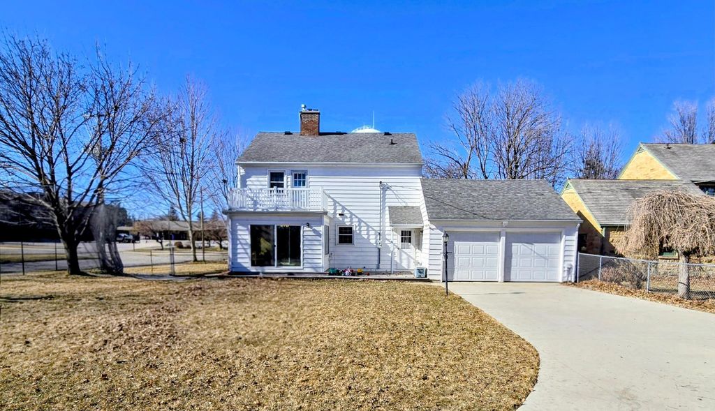 Photo of 831 4th Avenue SW, Pipestone, MN 56164 (MLS # 7027672)