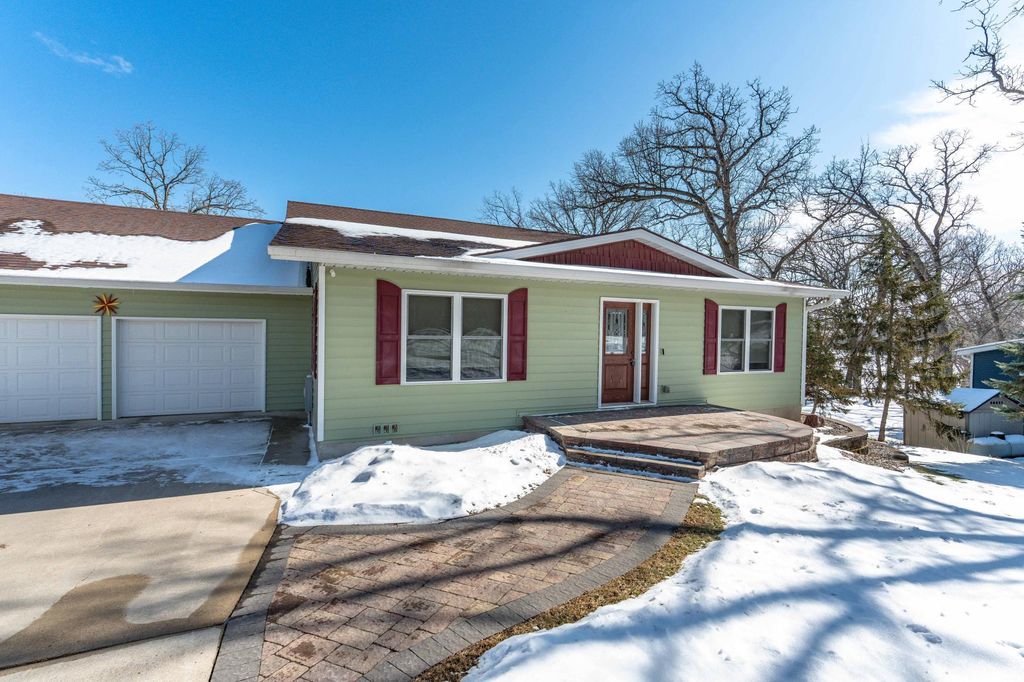 Photo of 27757 Oak Point Road, Elbow Lake, MN 56531 (MLS # 7027470)