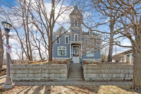 307 Walnut Street 5 Saint Paul MN 55102