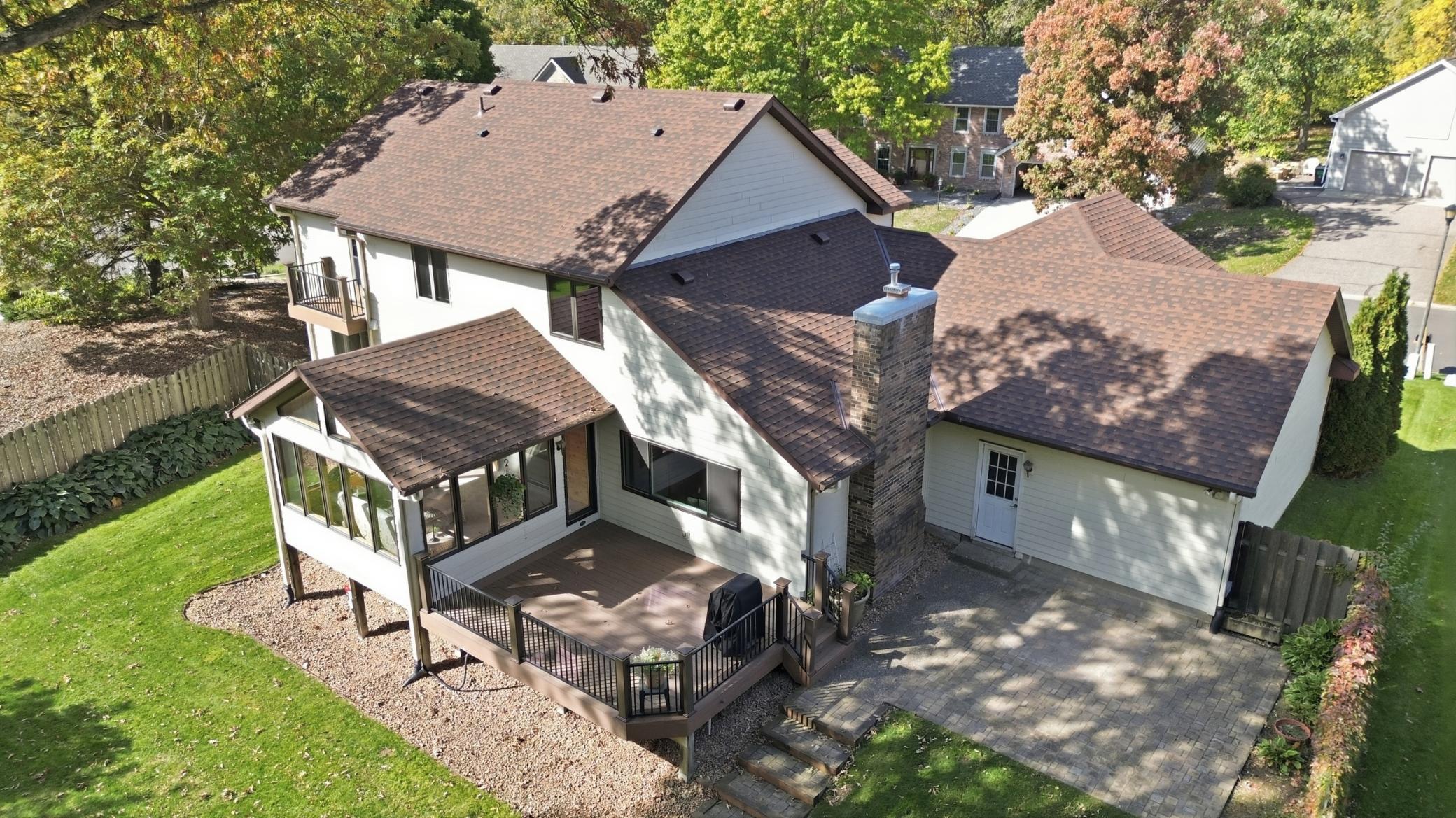 4772 London Lane