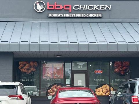 1935 Beam Avenue Maplewood MN 55109