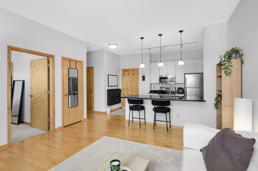 Photo of 4525 Park Commons Drive #403, Saint Louis Park, MN 55416 (MLS # 7001055)